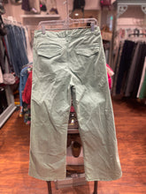 Load image into Gallery viewer, Mother Green Cotton Blend NWT! Pant, Size 31
