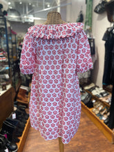 Load image into Gallery viewer, Pink City Prints White&amp; Pink Cotton Floral Puff Sleeve Dress, Size M

