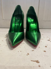 Load image into Gallery viewer, Used Christian Louboutin Green Leather Pointy Toe Like New! Heel, Size 38
