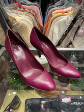 Load image into Gallery viewer, Gucci Ruby Leather Heels W/Horsebit Accent, Size 36
